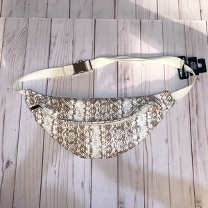 Wild Fable Snakeskin Fanny Pack NWT